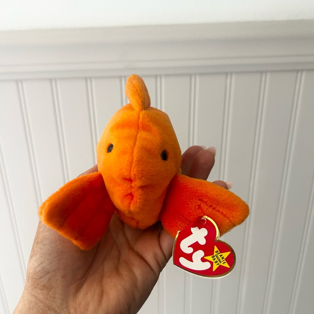 Vintage 1994 Ty Beanie Baby Goldie Orange Fish Collectible Toy